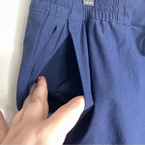 Eddie Bauer Tulip Hem ladies skort Large Navy Blue - Picture 4 of 11